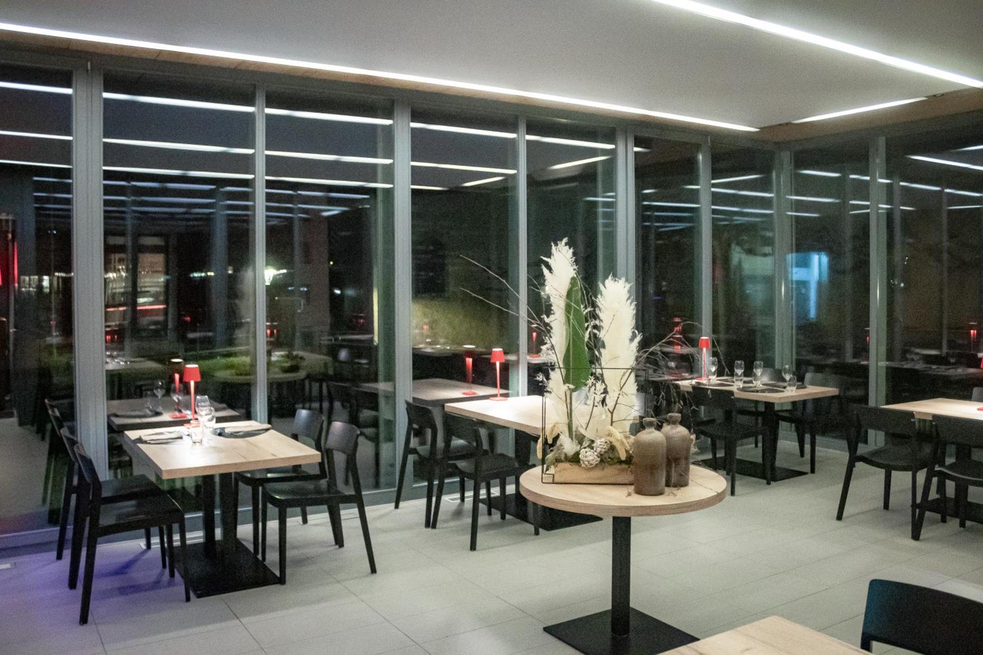 Hotel Au Boeuf Rouge Crassier Zewnętrze zdjęcie