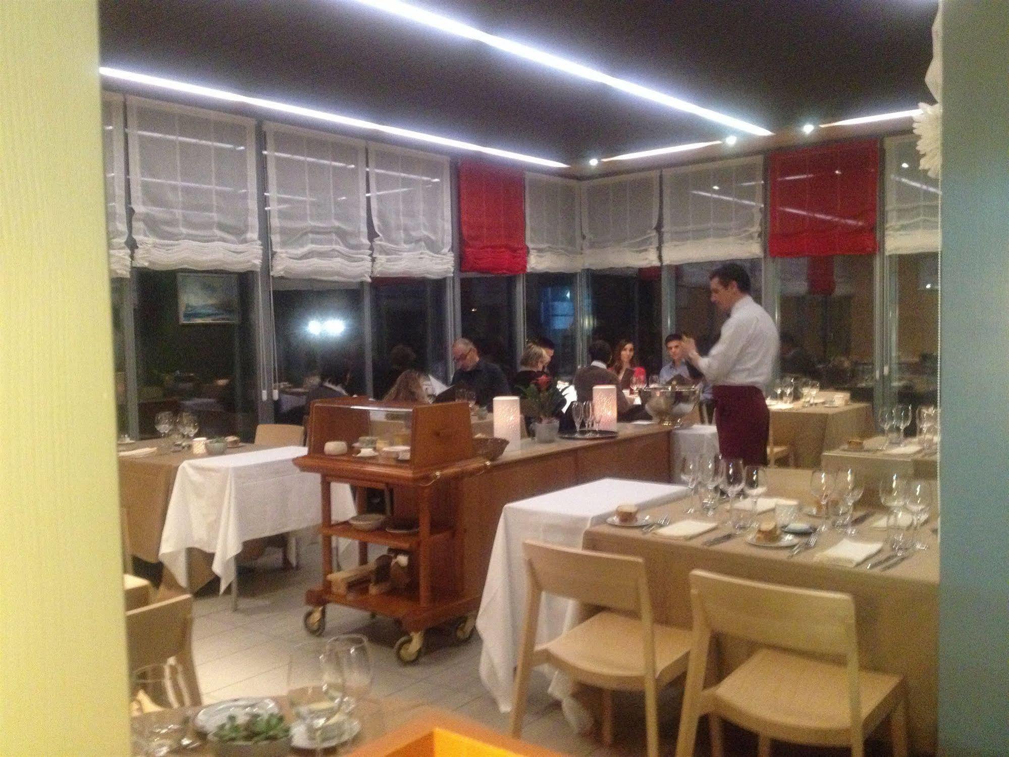 Hotel Au Boeuf Rouge Crassier Zewnętrze zdjęcie